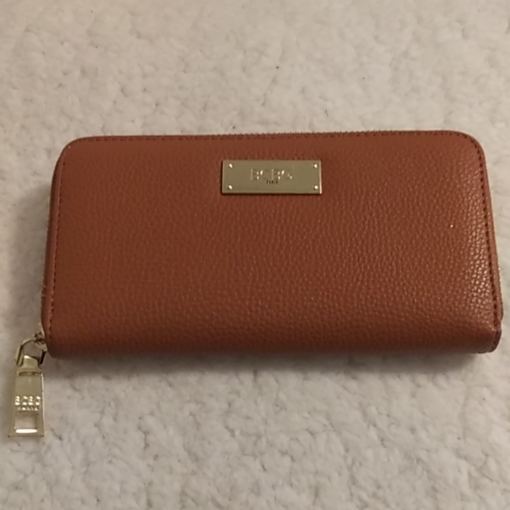 BCBG wallet